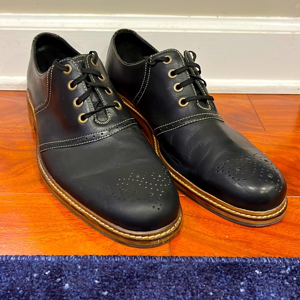 Cole Haan Black Leather Wingtips (Men’s 12)